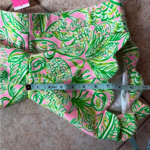 Lilly Pulitzer Pink and Green Patterned Shorts - Picture 6 of 7